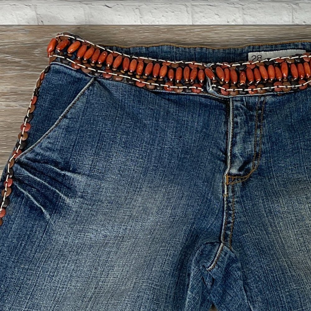 NWT AKDMKS WOMEN'S BAMBOO CAPRI BOHO HIPPIE BEADED JEANS SIZE 28 - Picture 15 of 16